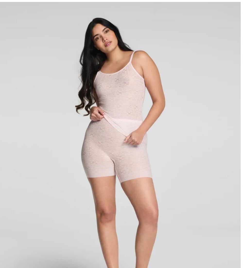 NWT SPANXsupersmooth® Day to Date Night Lace Girlshort Large